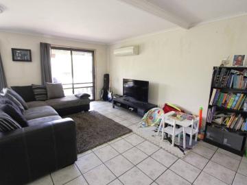 3 Bedroom Apartment Mount Isa QLD 102625615