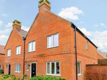 3 Bedroom Semi detached House For Sale In Winchester,...