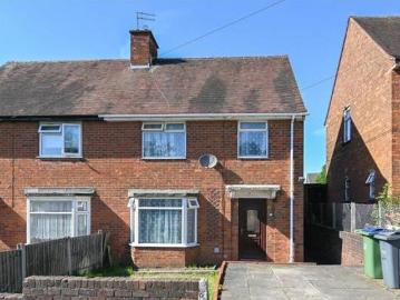 3 Bedroom Semi detached House For Sale In Oldbury, West...