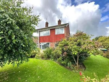 3 bedroom semi detached house for rent in Windfield...