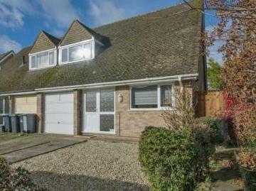 3 Bedroom Semi detached House For Rent In Woodstock,...