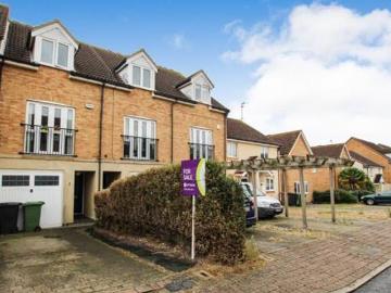 3 Bedroom Town House For Sale In Hampton Hargate,...