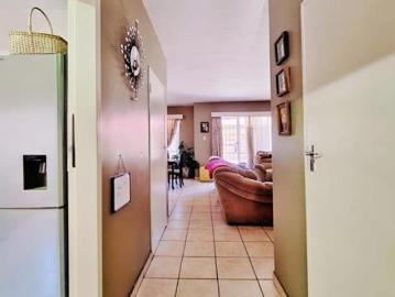 3 Bedroom Townhouse in Potchefstroom Central