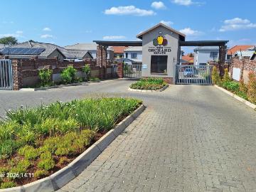 3 Bedroom Townhouse To Let in Waterval East