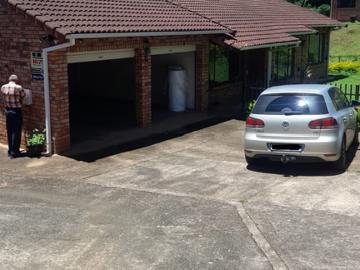 3 Bedroom Townhouse To Let in Chase Valley | Halo...