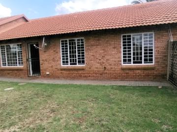 3 Bedroom Townhouse Rented in Sinoville