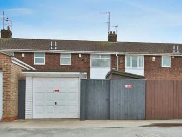 3 Bedroom Terraced House For Sale In Hull