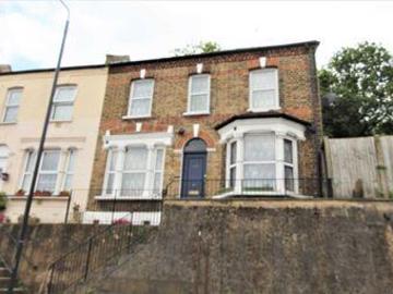 3 Bedrooms End terrace house for sale in Tewson Road,...