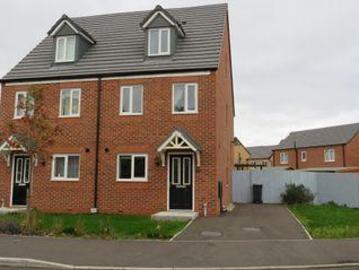 3 Bedrooms Semi detached house for sale in Oak Drive,...