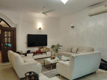 3 BHK Apartment in South Extension II for resale New...