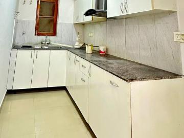 3 BHK Apartment in Peer Muchalla for resale Zirakpur....