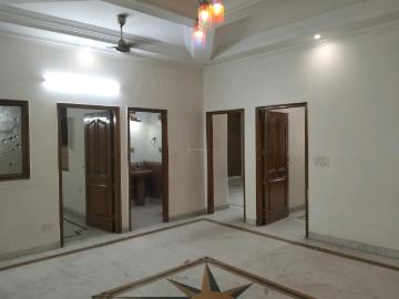 3 BHK Independent Builder Floor in Pitampura for resale...