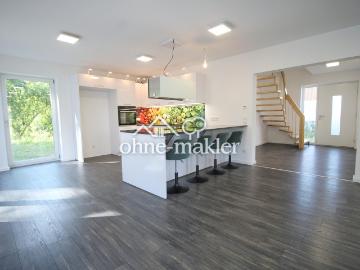 3 Jahre altes Niedrigenergie Traumhaus am Waldrand Smart...