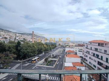 3 quarto, Funchal Ilha da Madeira LS102308727