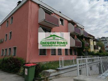 3 Zimmer Wohnung mit Balkon und Garage