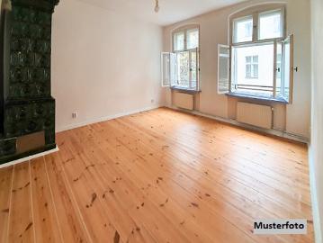 3 Zimmer Wohnung mit Balkon und TG Stellplatz