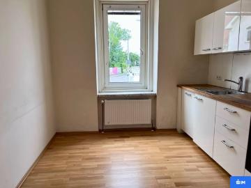 3 Zimmer Wohnung mit Stellplatz und Top Anbindung