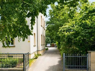3 Zimmer Altbauwohnung in Striesen Uniklinik nah WG geeignet