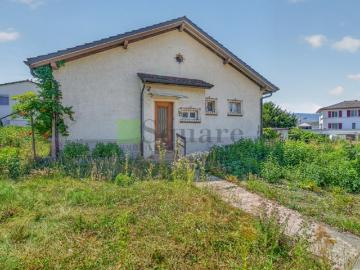 3,5 Zimmer Freihaus mit wunderschönem Garten
