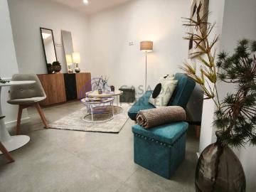 T3 Renovado c/ Suíte e Closet | Cozinha Equipada | Penha...