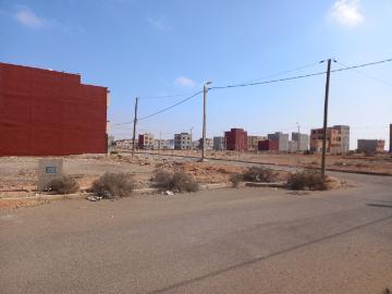 Terrain r2 commercial 2 facades