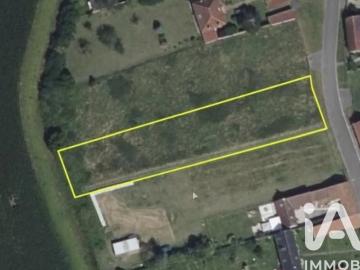 Terrain 1 833 m²