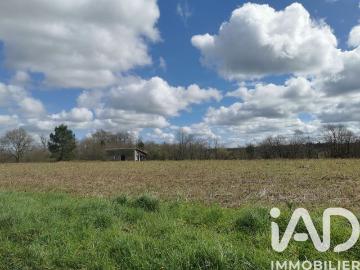 Terrain 1 990 m²