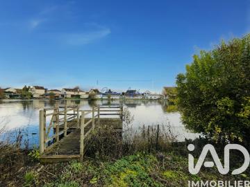 Terrain 598 m²