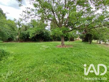 Terrain 822 m²