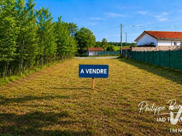 Terrain 946 m²