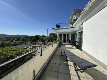 Terrassenwohnung mit beeindruckender Panoramasicht...