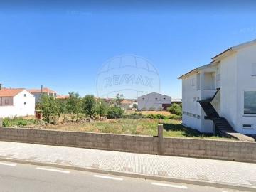 Terreno à venda em Miranda do Douro