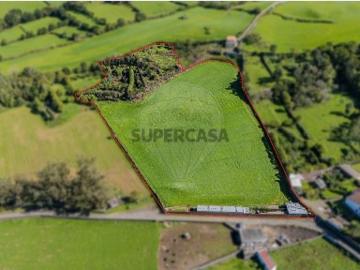Terreno com viabilidade de construção