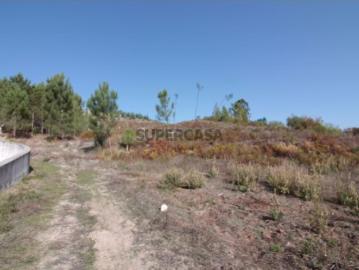 Terreno com índice construtivo em Gondemaria Ourém