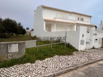 Terreno com Projeto Aprovado em Sesimbra Castelo