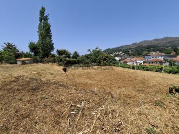 Terreno com Projeto Aprovado
