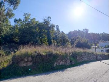 Terreno de construção em Gamil Barcelos