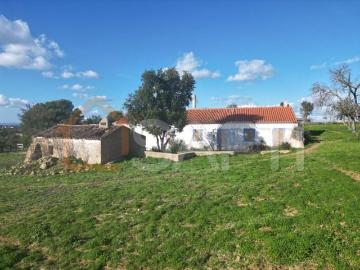 Terreno de 300 m2 Carvoeiro, Lagoa, Faro