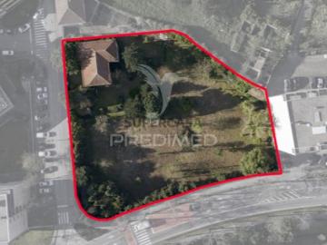 Terreno em Creixomil