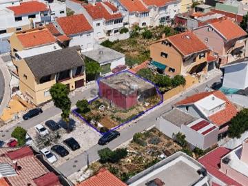 Terreno em Casal de Cambra