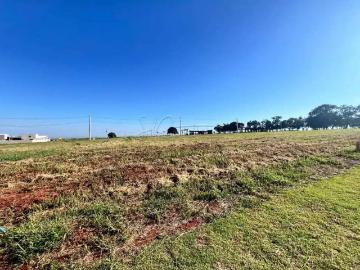 Terreno em Condomínio para Venda em Cravinhos/SP Centro