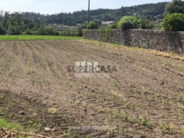 Terreno em Padornelo