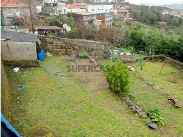 Terreno em Roriz