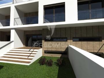 Terreno em Sarilhos Grandes