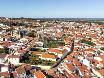 Terreno em Viana do Alentejo