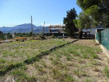 Terreno en venta en calle De Berna, Tortosa, de 375 m²...