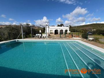 Casa en Venta en Lora del Río