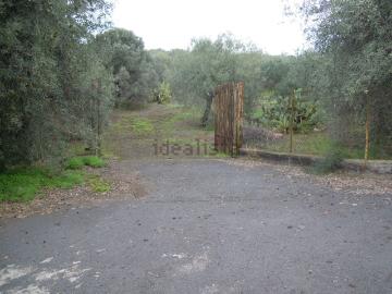 Terreno in vendita di 8600 m² in Strada Comunale Mulini