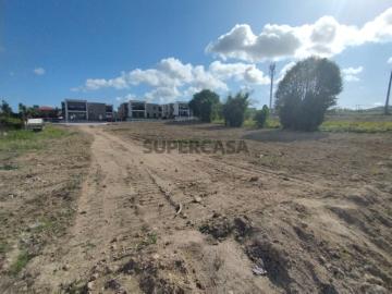 Terreno inserido em zona de construção
