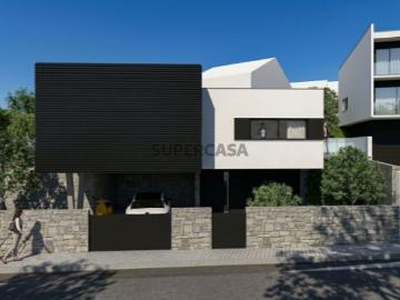 Terreno para construção de 1 moradia de 4 Frentes com...